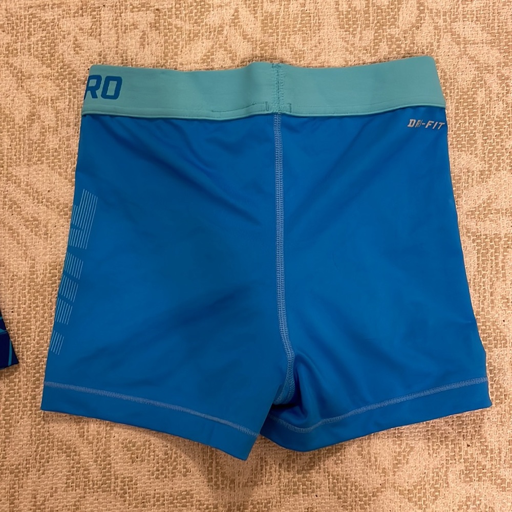 NIKE PRO ATHLETIC SHORTS, SIZE XS - Picture 7 of 11